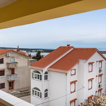 Nice Apartment Silvia Novalja Εξωτερικό φωτογραφία