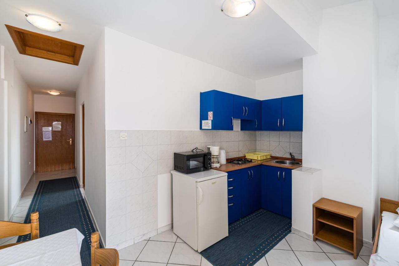 Nice Apartment Silvia Novalja Εξωτερικό φωτογραφία