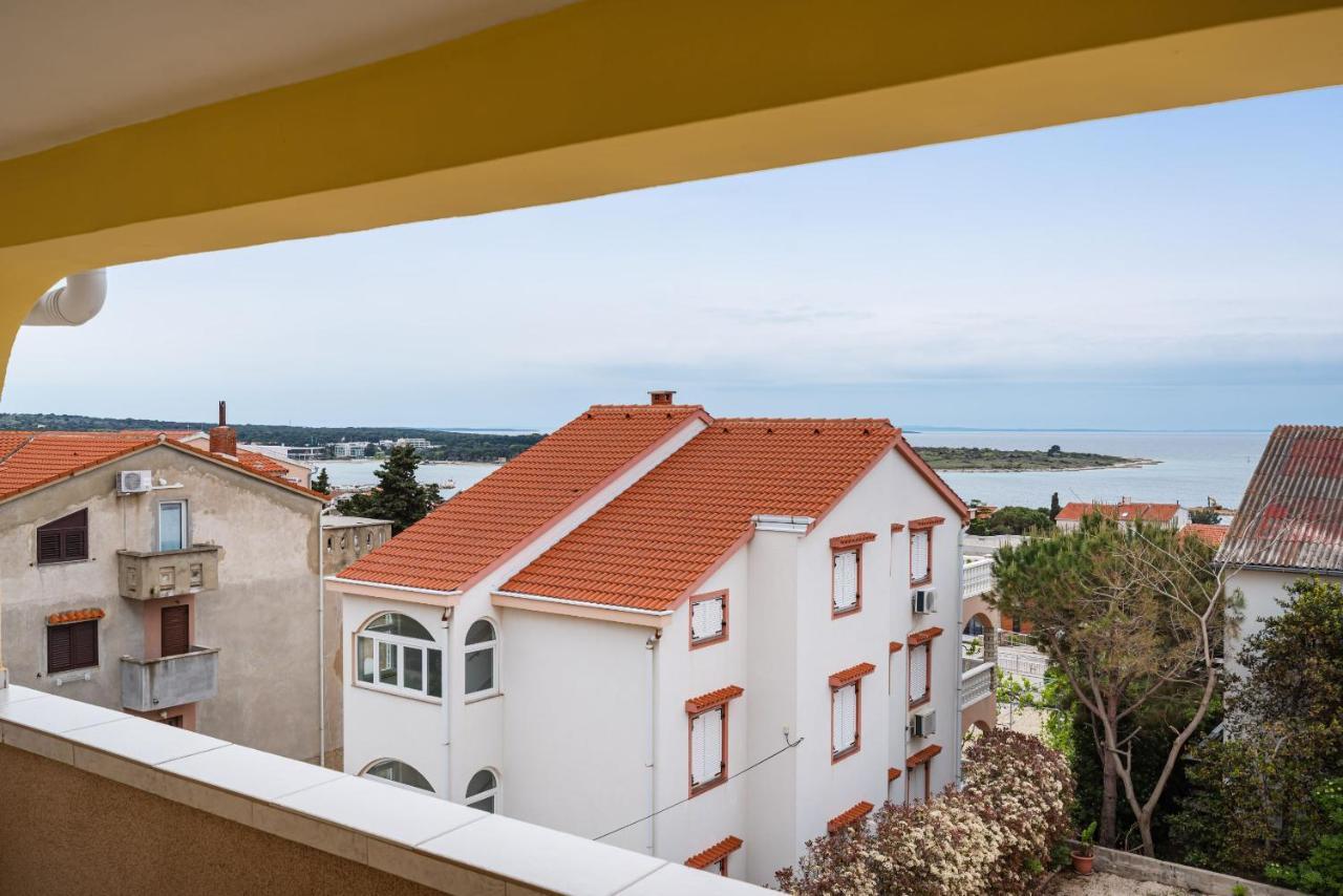 Nice Apartment Silvia Novalja Εξωτερικό φωτογραφία