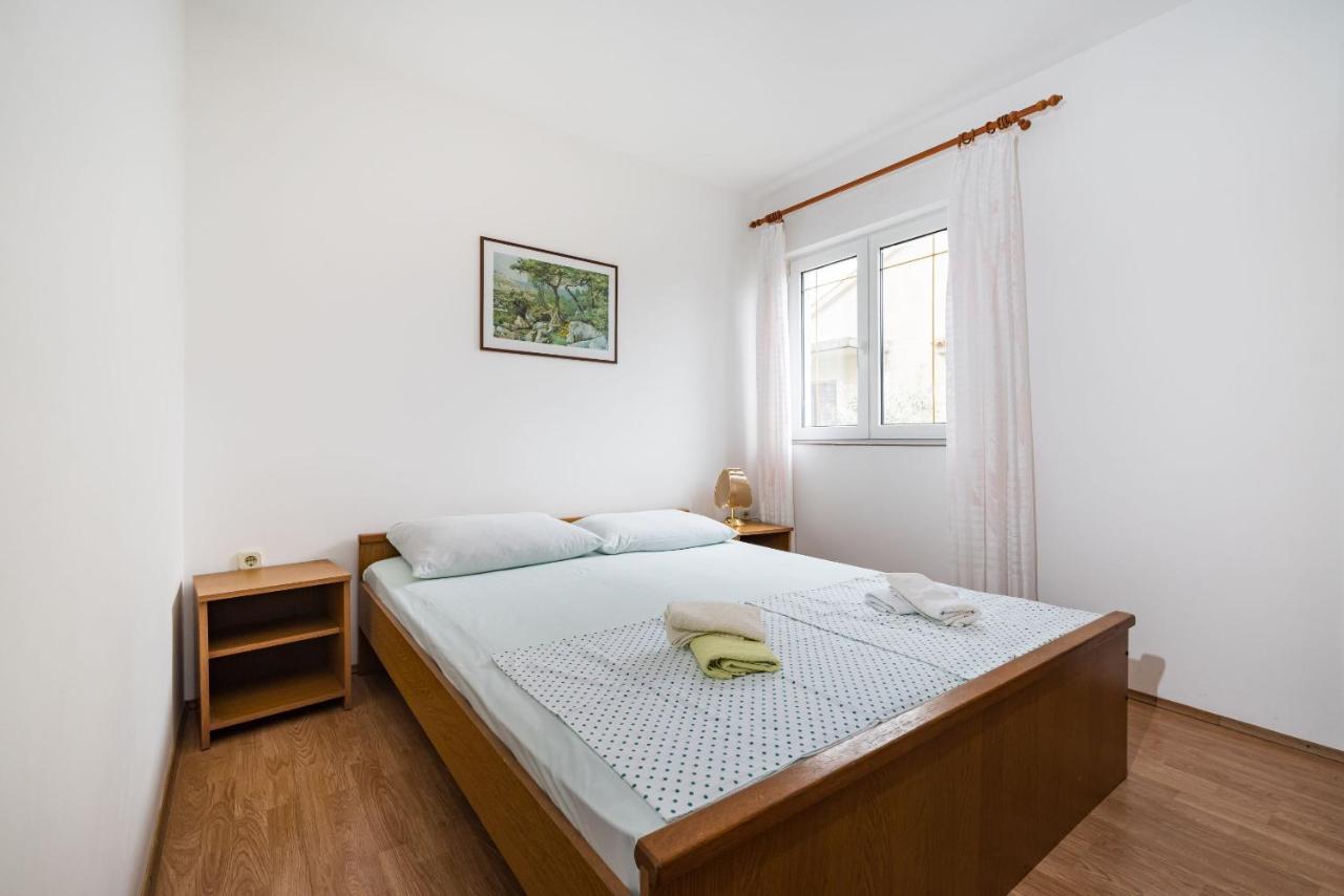 Nice Apartment Silvia Novalja Εξωτερικό φωτογραφία